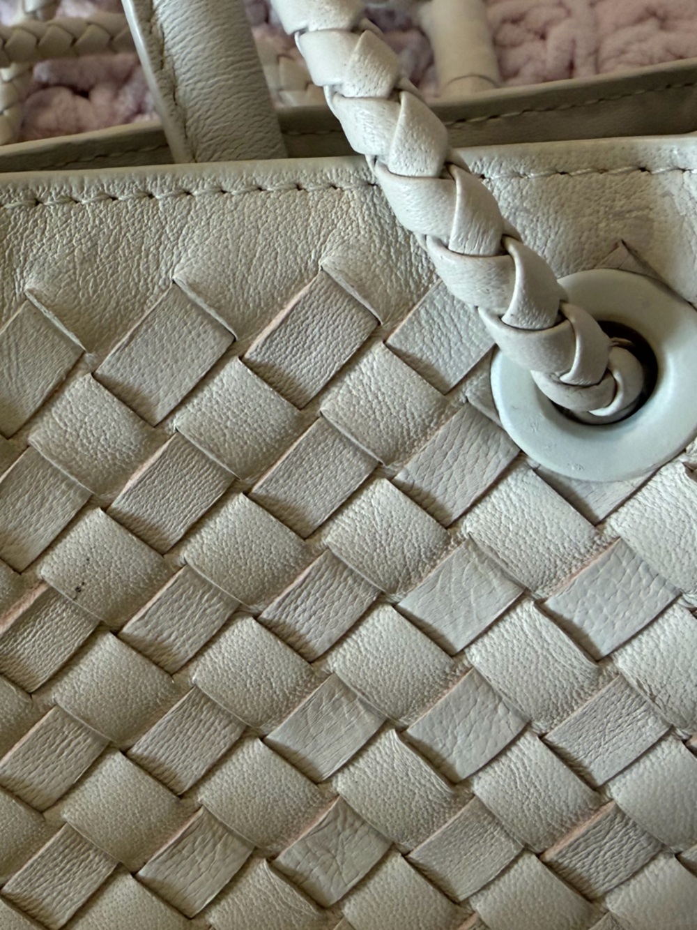 Quince Woven Shoulder Tote in Cream - Picture 4 of 4
